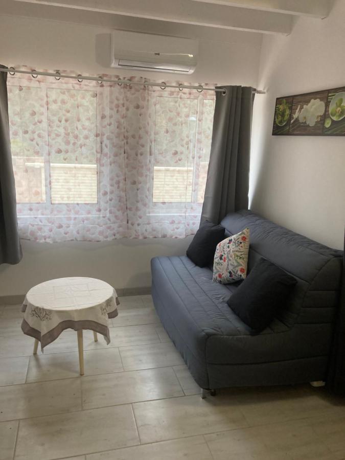 Apartmán Au Havre De Paix Garéoult Exteriér fotografie